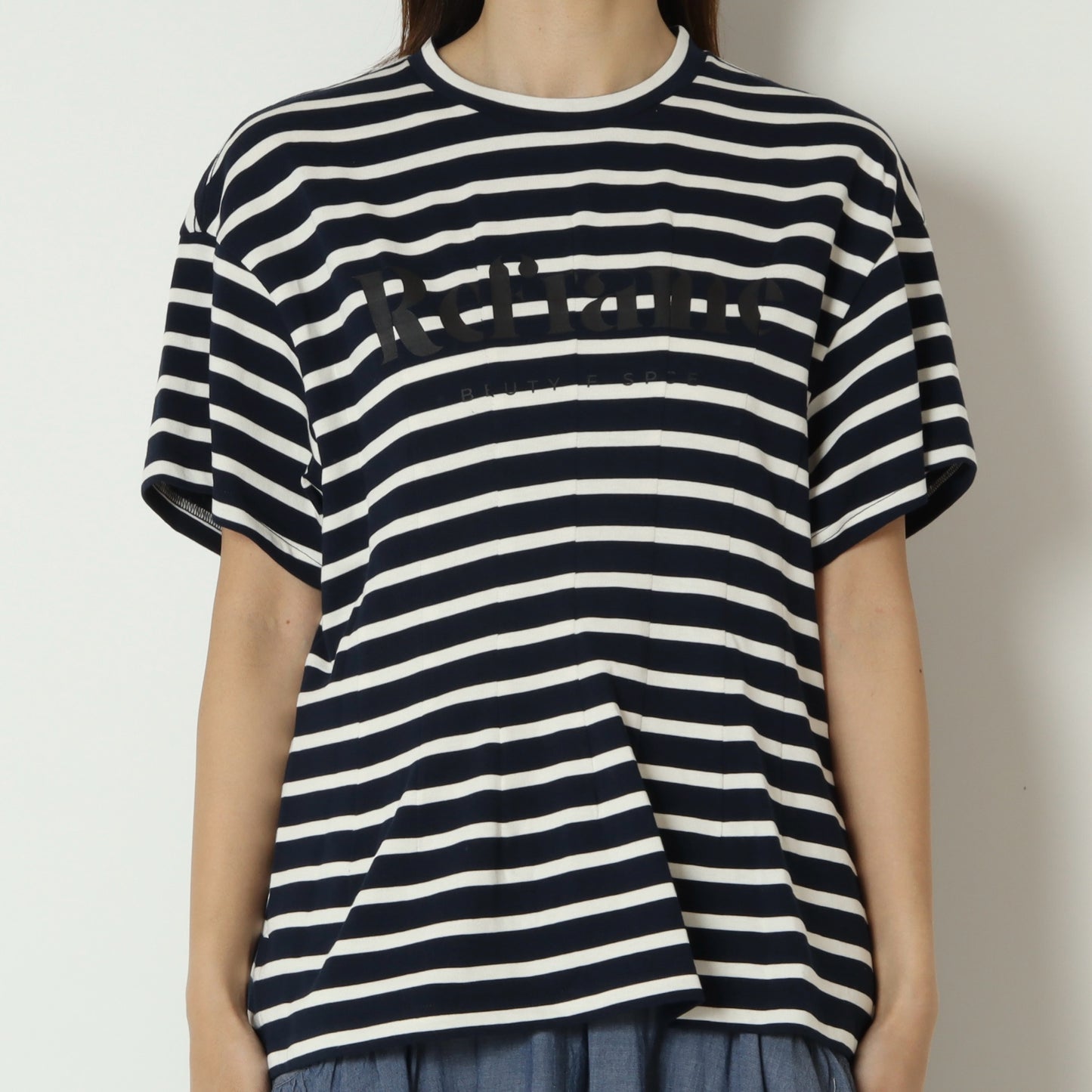 リフレイムボーダーロゴリラックスTシャツ　Ｈ526114