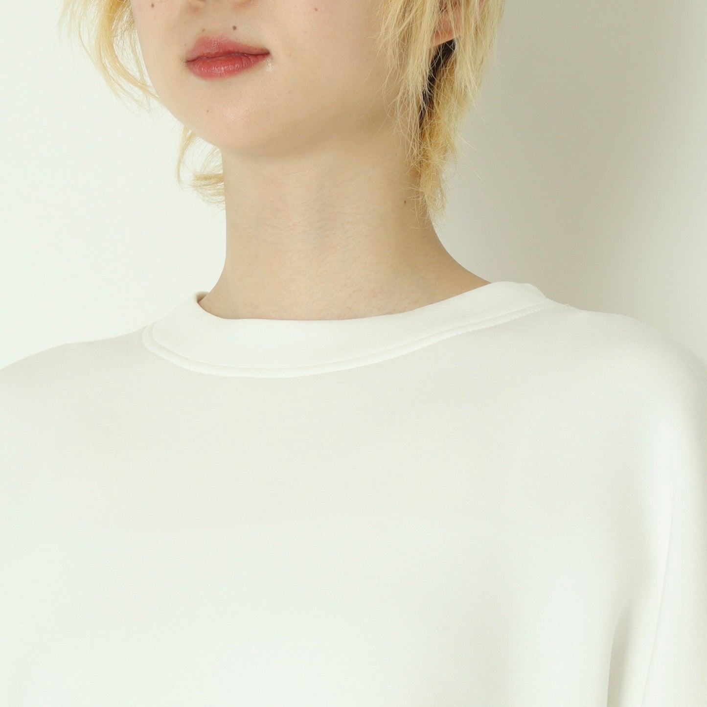 ボンディングプルオーバー　MRB101TAE