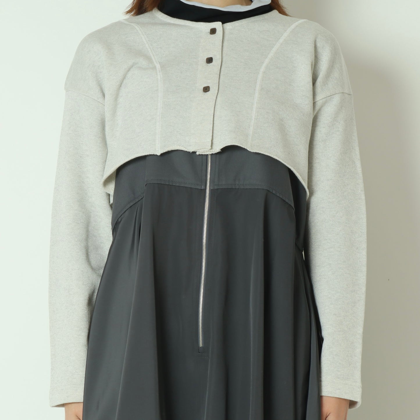 ラメニットクロップド丈カーディガン　261A3111