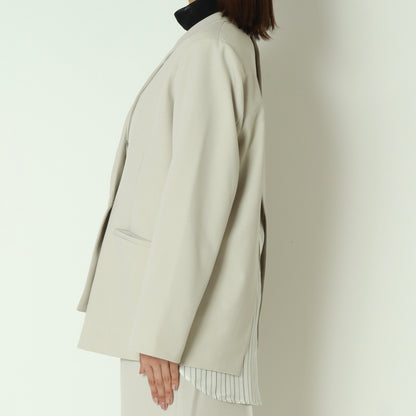 バックデザインテーラードジャケット  261A3100