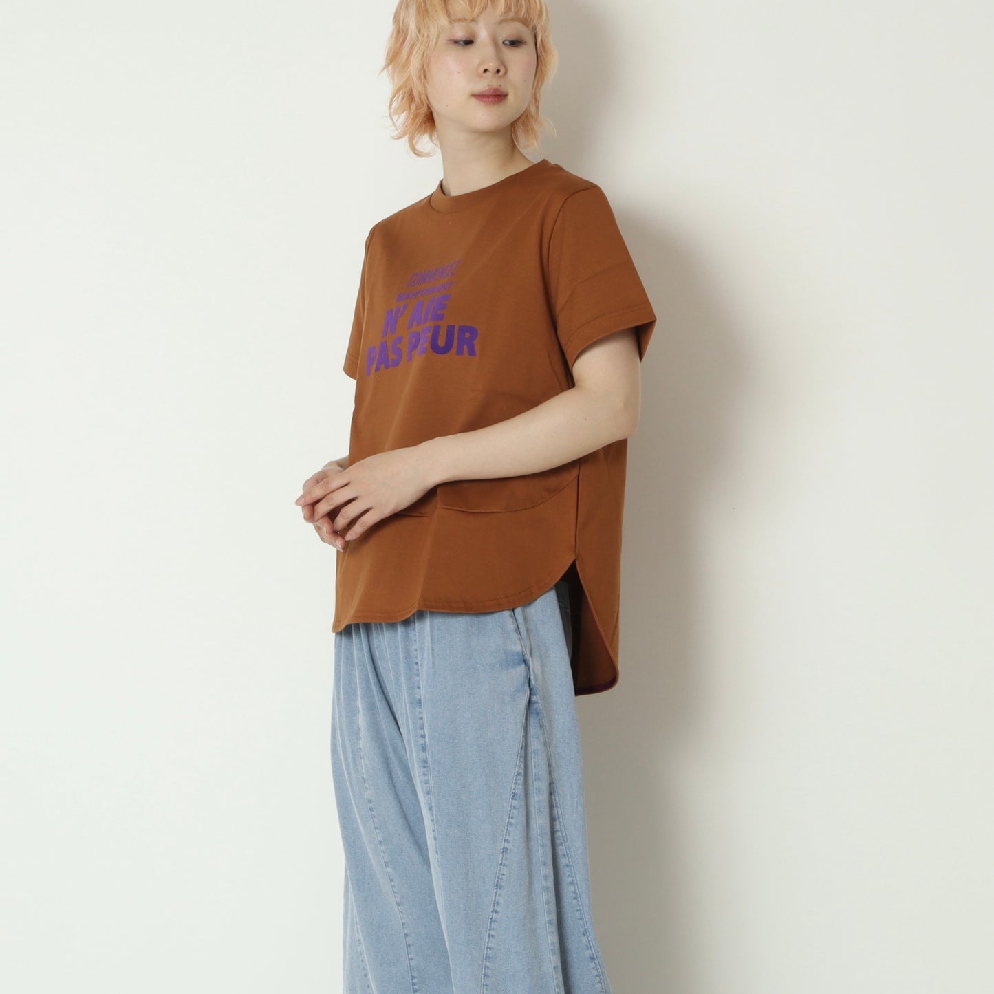 ロゴプリントオーバーTシャツ　600104