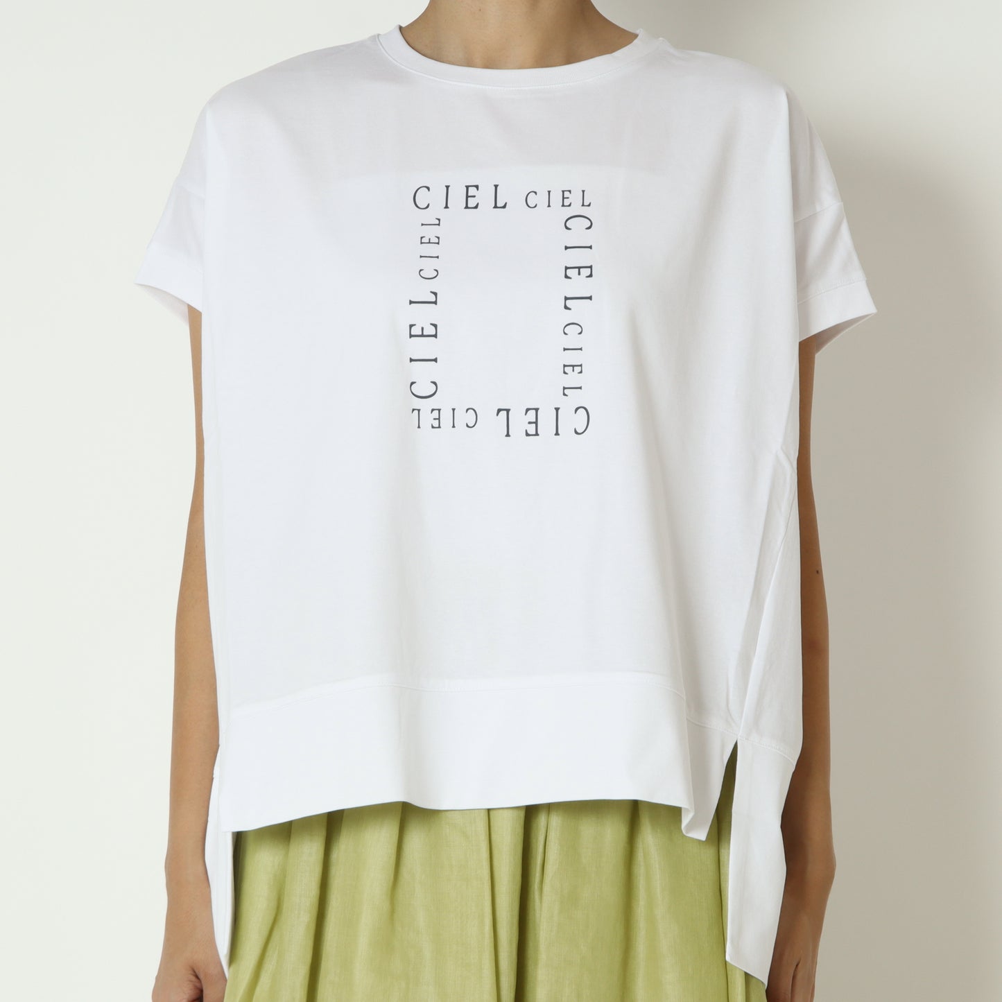 CIELスクエアロゴTシャツ 80269751