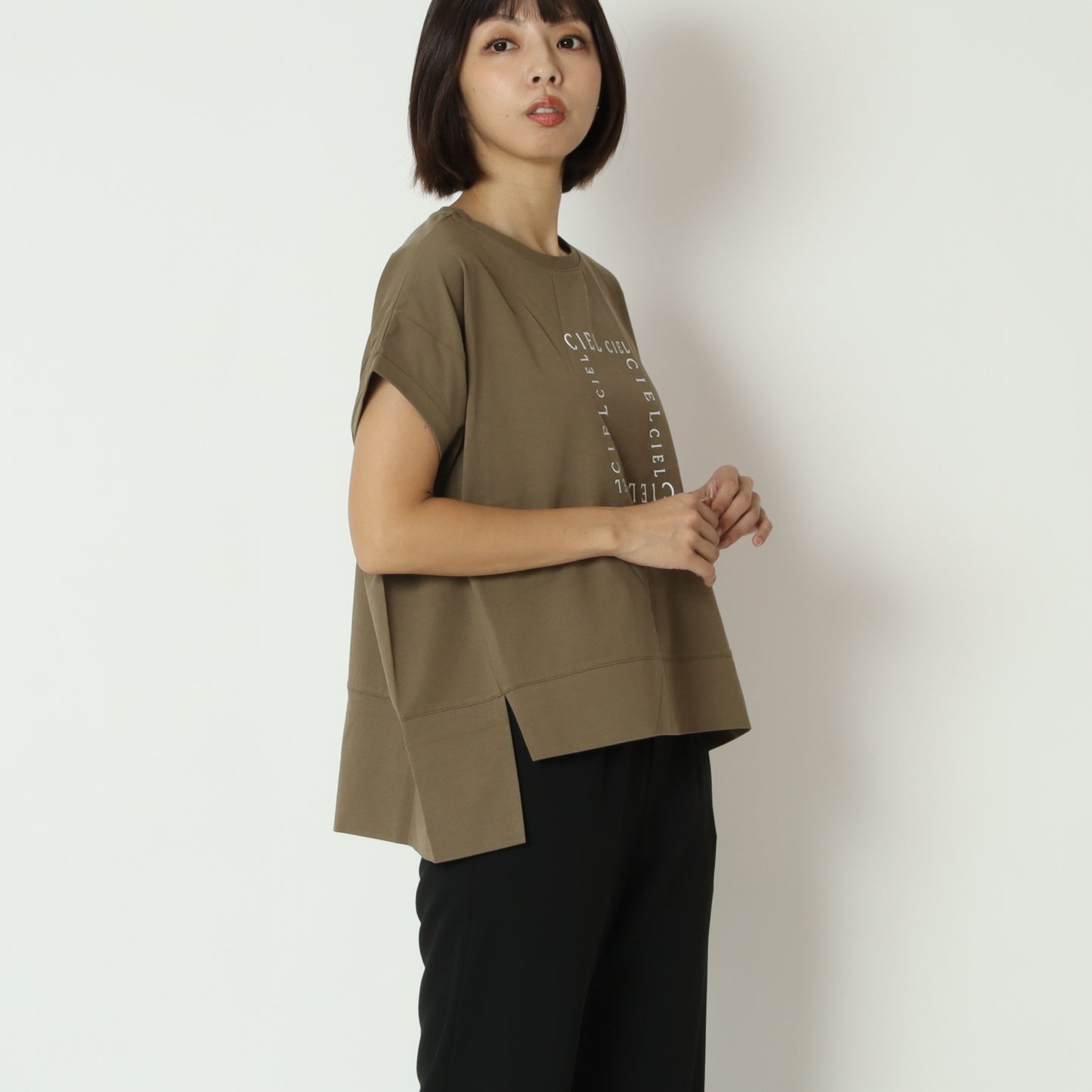 CIELスクエアロゴTシャツ 80269751