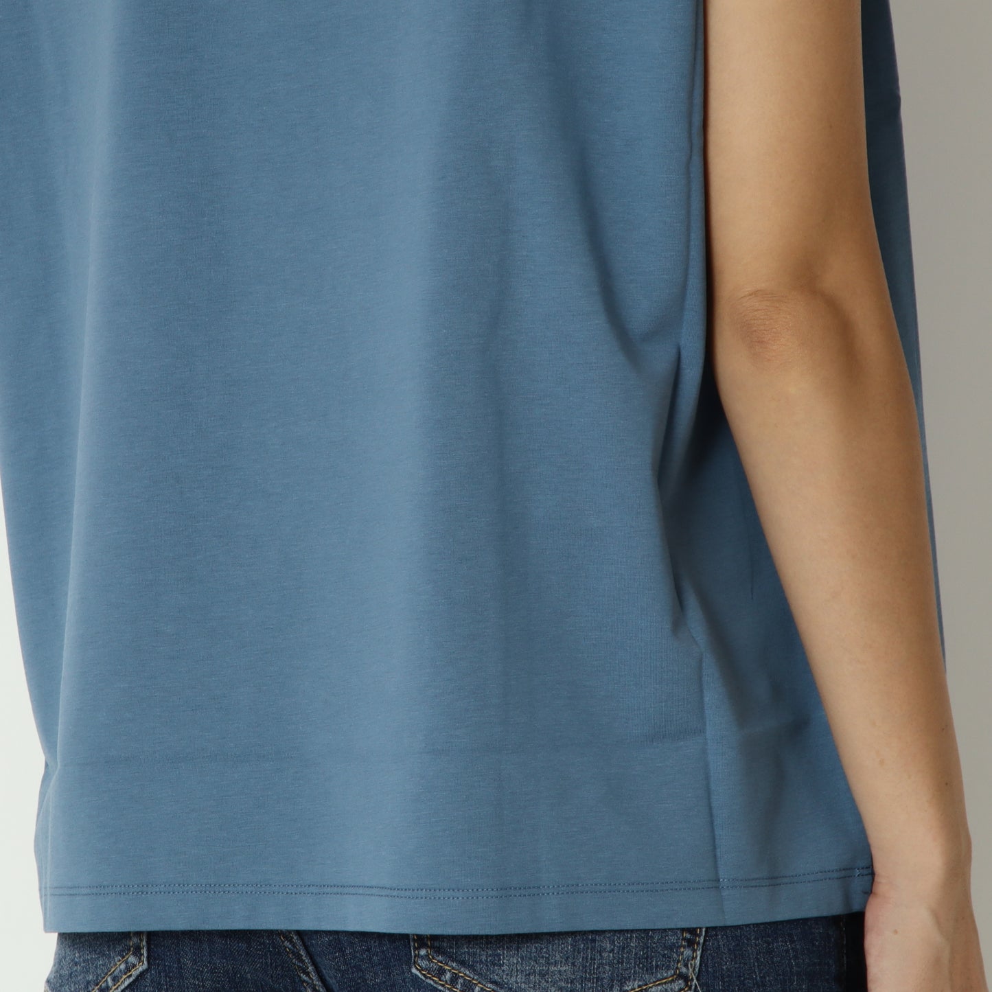 ロゴ刺繍Tシャツ 80269755