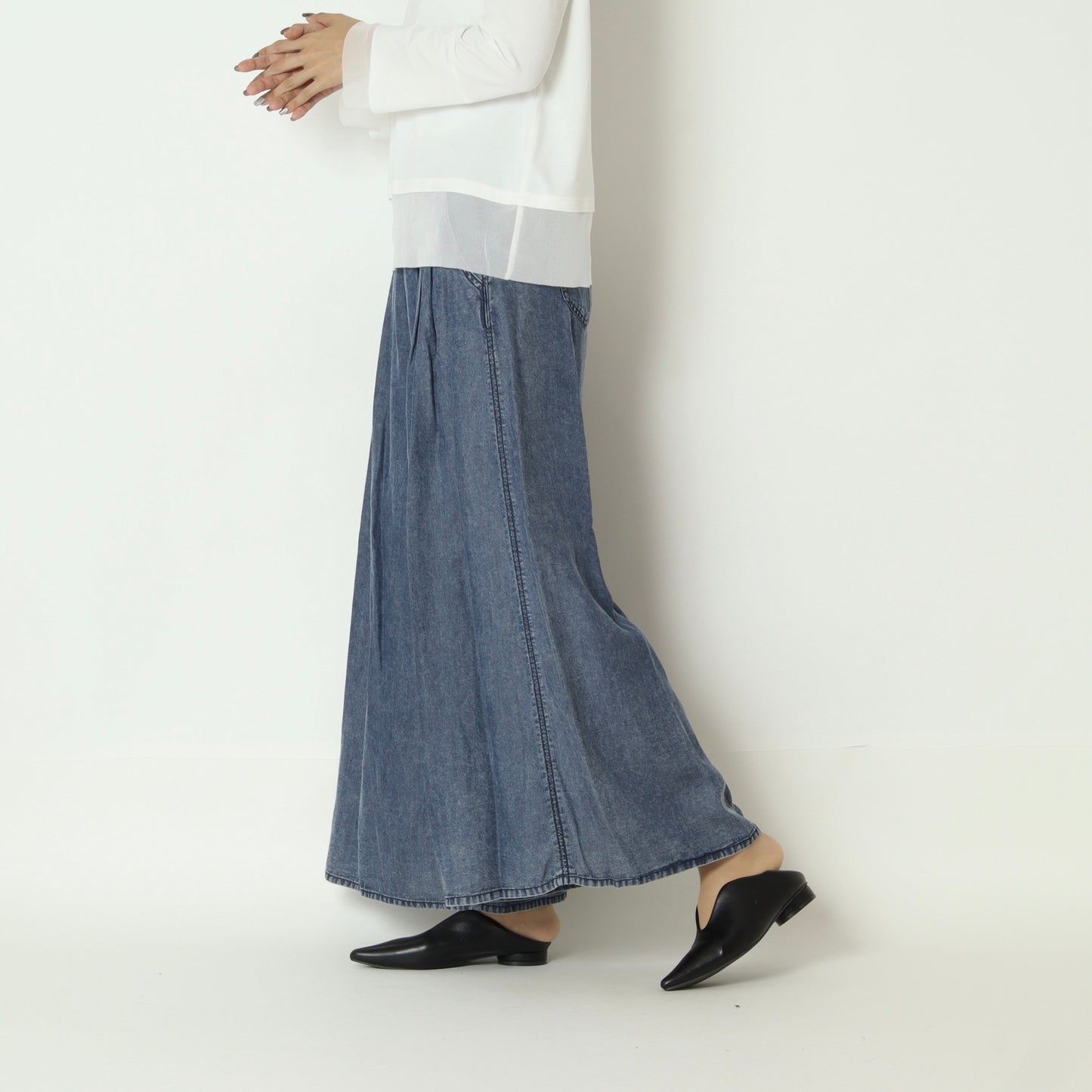パウダーシルクデニムワイドパンツ　DR2620011