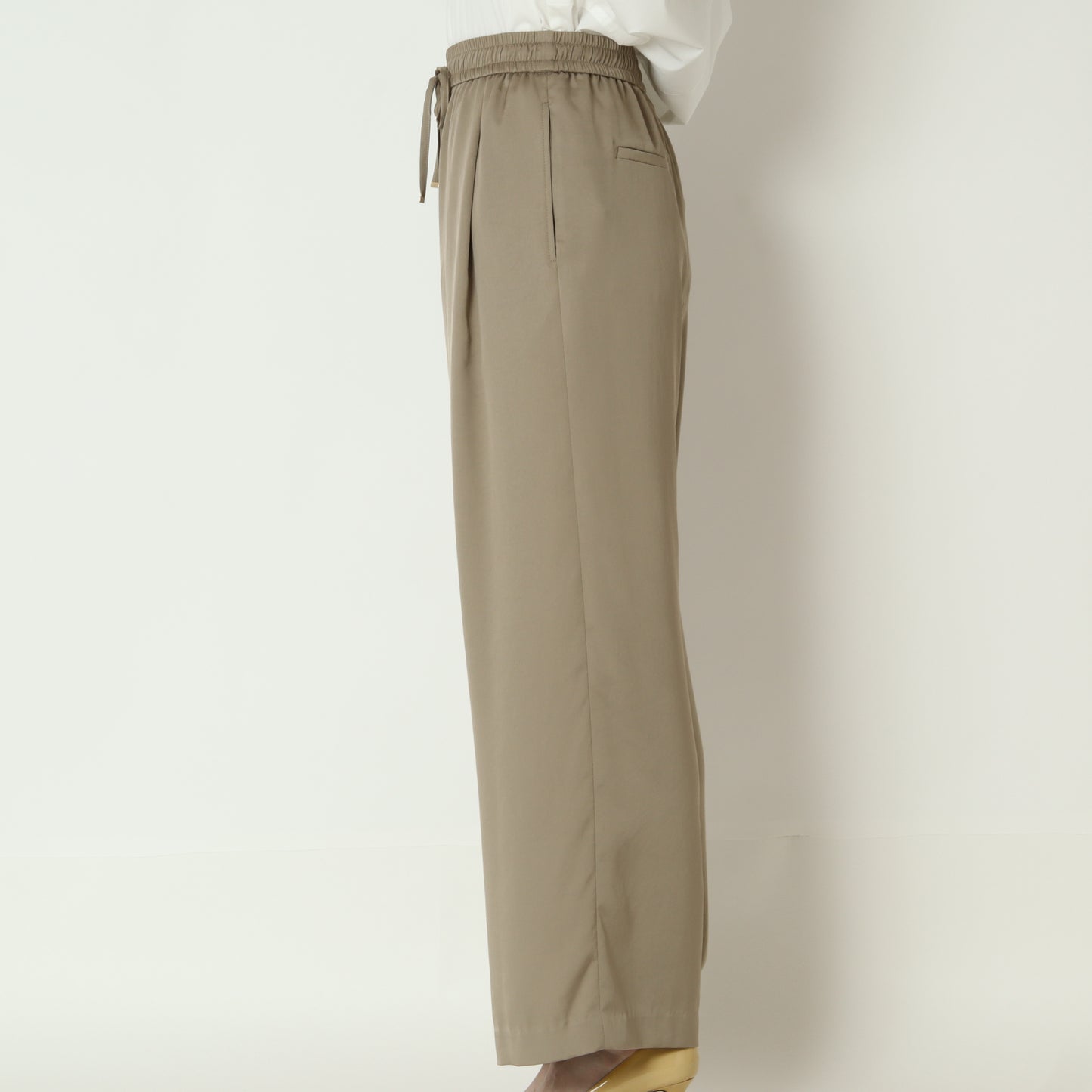 ドロスト付きストレートパンツ　U2437H-26