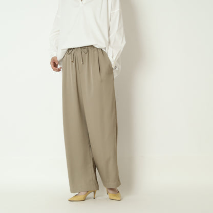 ドロスト付きストレートパンツ　U2437H-26