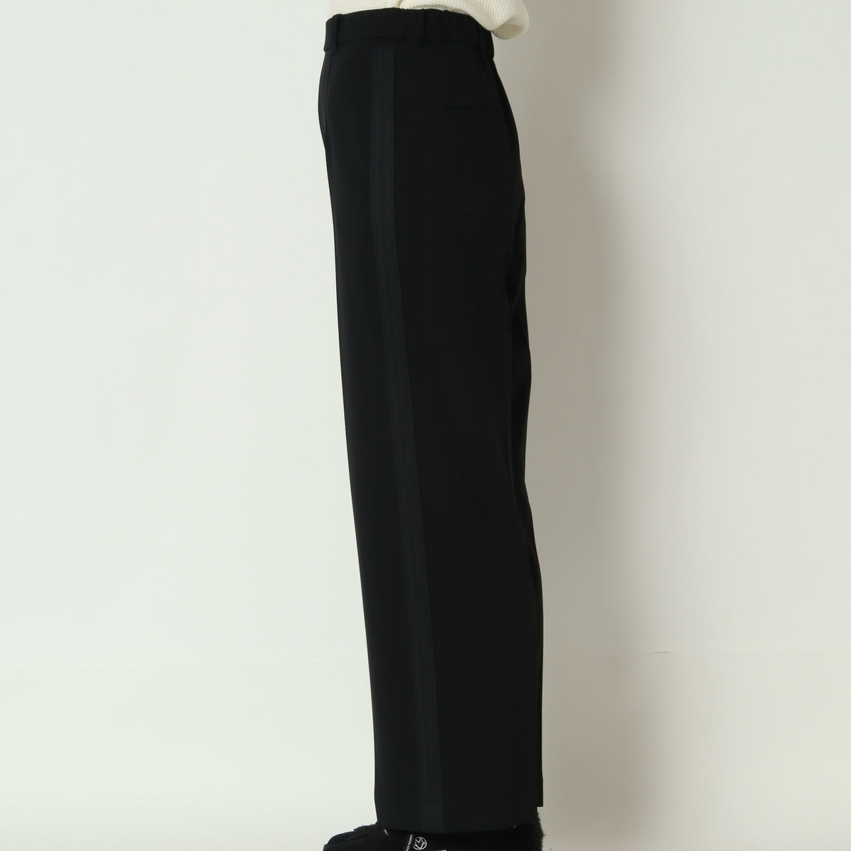 サイドシームパンツ　632602