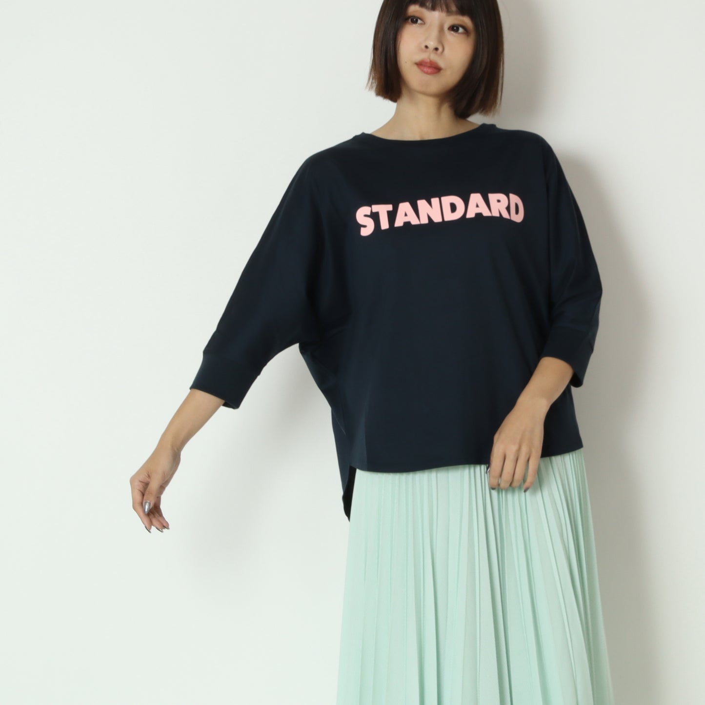 コンプレッションジャージーロゴドルマンＴシャツ　65035535