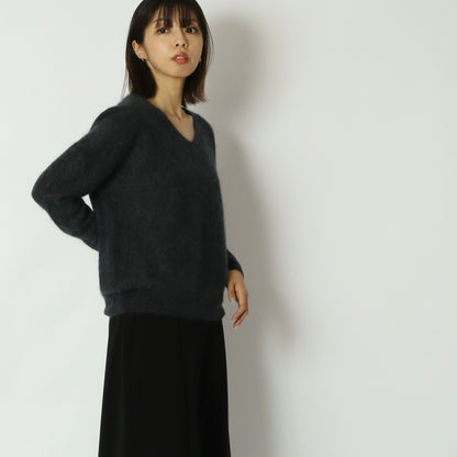 Vネックカシミアブレンドニット　H626317