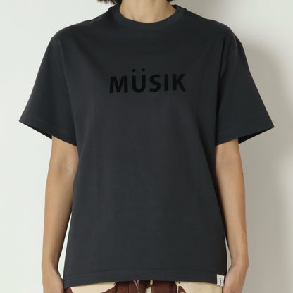 フロッキーロゴTシャツ　943710