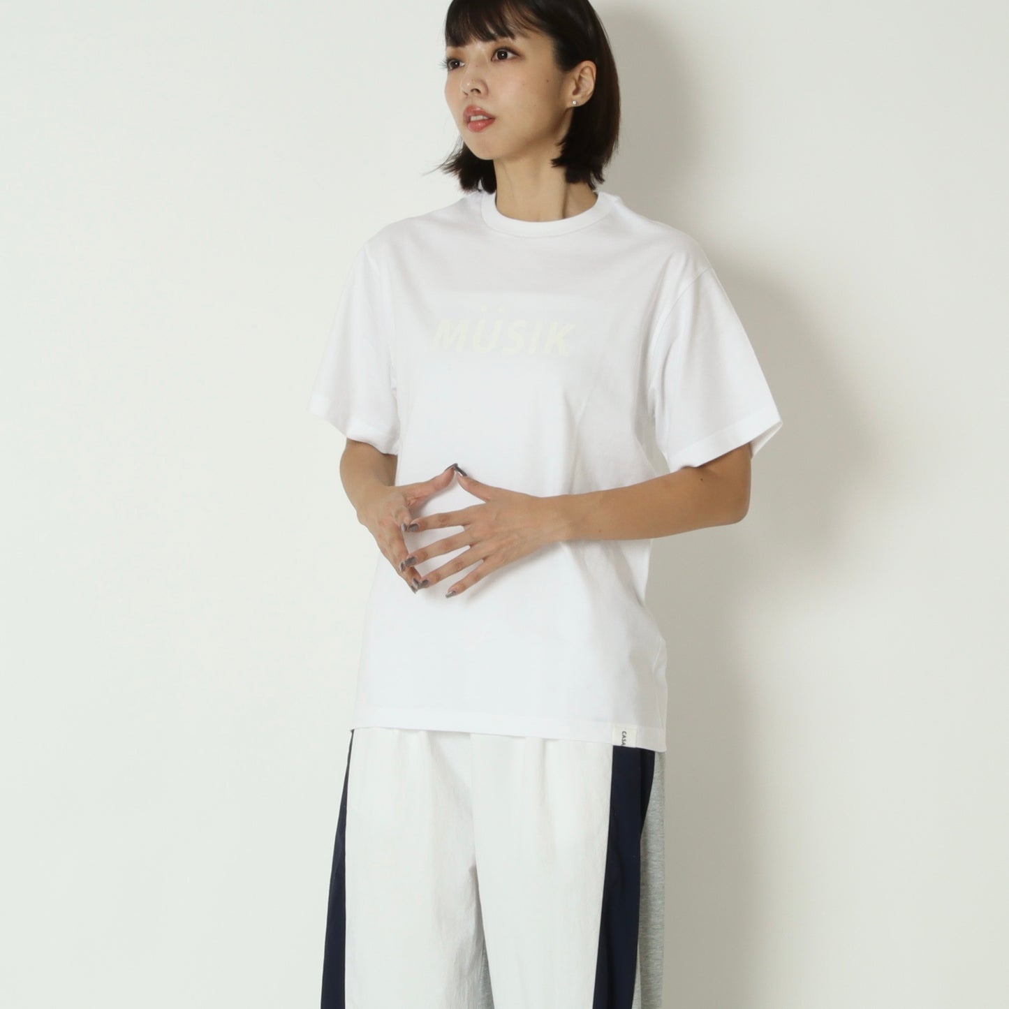 フロッキーロゴTシャツ　943710