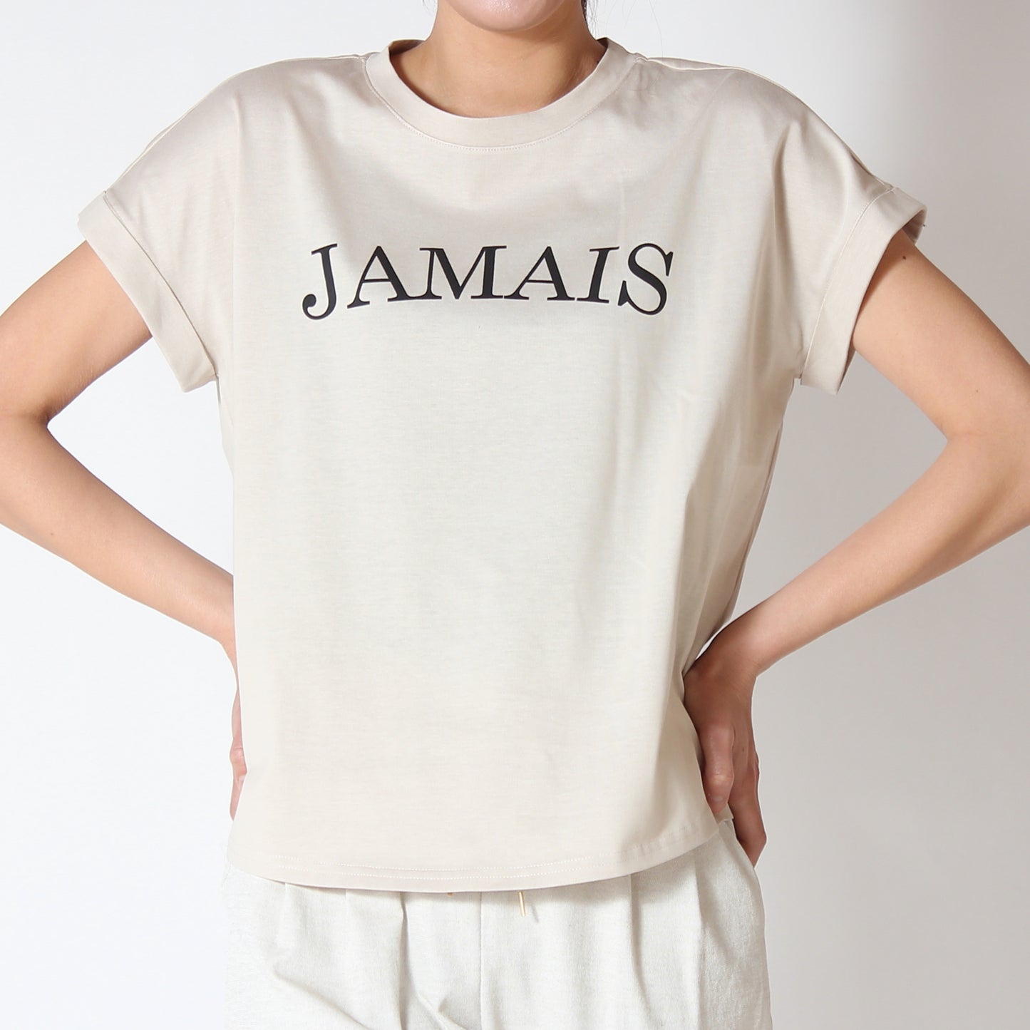 JAMAISロゴフレンチスリーブＴシャツ　808115